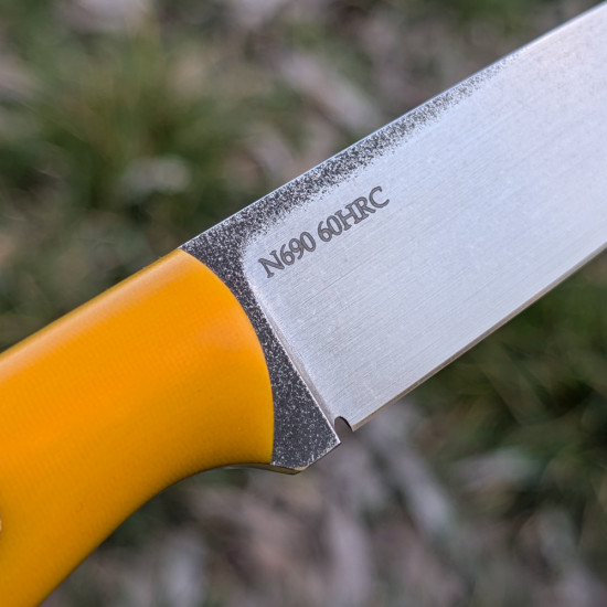 Ніж ручної роботи 06380 із серії Nomad, сталь N690