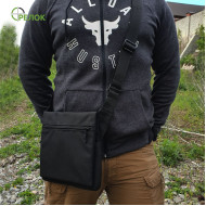 Сумка синтетическая плечевая с кобурой Стрелок СП-7, черная